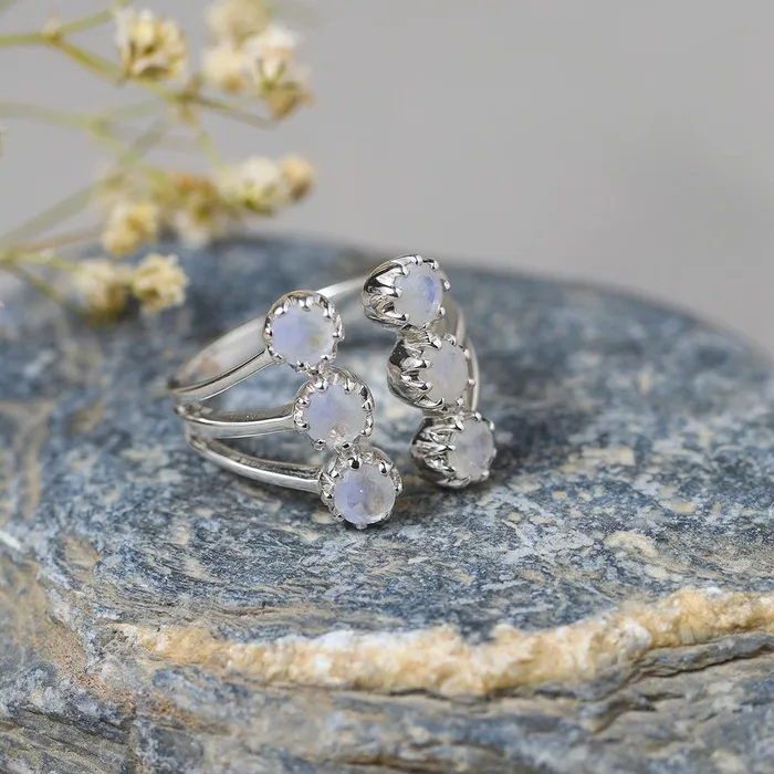 160 Ct Moonstone Solid 925 Sterling Silver Multi Row Cocktail Ring YoTreasure Rings 160 Ct Moonstone Solid 925 Sterling Silver Multi Row Cocktail Ring YoTreasure Rings